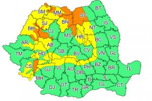 Coduri galben și portocaliu de vreme severă în România, până mâine seară. Ninsori abundente și viscol la munte, vânt puternic la mare