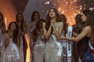 Harnaaz Sandhu, din India, este Miss Univers 2021: "Nu vă mai comparaţi cu alţii. Eu cred în mine şi de asta sunt aici" | GALERIE FOTO