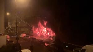 Momentul izbucnirii incendiului din parcarea din Constanţa, surprins de un martor. Flăcările au luat proporţii uriaşe în doar câteva secunde
