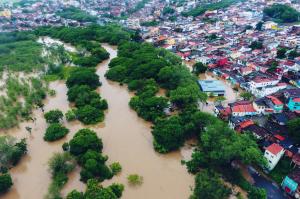 Furia apelor a lovit statul brazilian Bahia. Sunt cel puţin 18 morţi şi zeci de mii de oameni evacuaţi: ''Este o tragedie''