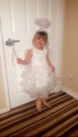 "Când s-a ridicat la ceruri ningea" Destin tragic pentru o fetiță de 6 ani, după ce mama ei a observat că se uita ciudat, în UK