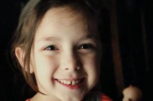 O fetiţă de 9 ani a murit în somn, la 3 zile după ce a fost infectată cu Covid, în Texas
