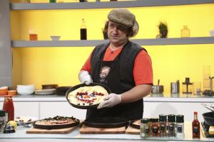 Chefi la cutite, azi 20:30 pe Antena 1: Chef Scărlătescu rămâne fără cuvinte la aparția unei concurente