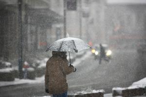 Atenționare meteo ANM: Vremea se răcește rapid și vin ninsorile
