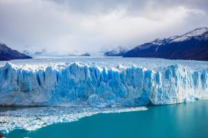 Imagini din satelit. Cel mai mare ghețar din lume nu mai există. A-68 s-a rupt în bucăți și se topește