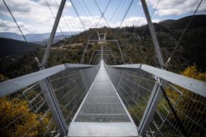 Cel mai lung pod suspendat din lume se va deschide circulaţiei pietonale, în Portugalia: ''O experiență unică, adrenalină''