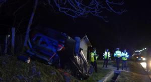 Val de tragedii pe drumurile din România. Doi soţi au murit în Arad, un tânăr a sfârşit proiectat prin plafonul maşinii