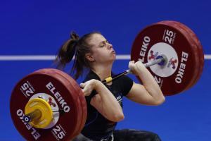 Loredana Toma a câştigat trei medalii de aur la Campionatele Europene de haltere de la Moscova