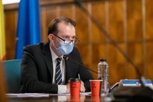 Premierul Florin Cîţu anunţă când ar putea renunţa românii la mască: "10 milioane de imunizări până la 1 august"