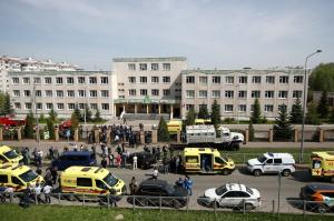Atac armat într-o școală din Rusia. Bilanțul tragediei, revizuit la nouă morți, cei mai mulți dintre ei fiind elevi de clasa a VIII-a