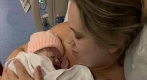 O mămică de 28 de ani a murit la 48 de ore, după ce a născut: "Trăia pentru copiii săi"
