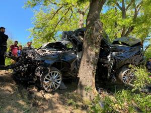 Cine sunt tinerii morţi în accidentul din Medgidia. Maşina a zburat de pe şosea cu 150 km/oră - VIDEO