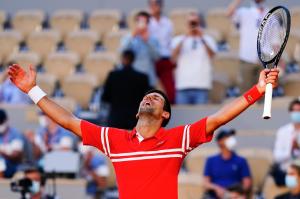Novak Djokovici a câştigat turneul de la Roland Garros. Sportivul ajunge la 19 trofee de Grand Slam