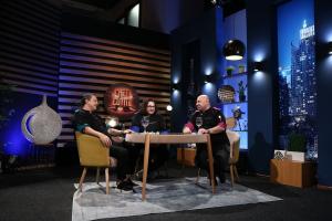 Chefi la cuţite, astăzi, de la 20:30, la Antena 1: Cătălin Amarandei, Elena Matei și Narcisa Birjaru, finaliștii sezonului 9 Chefi la cuțite