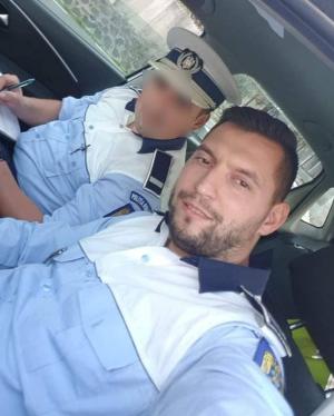 Cornel, un tânăr poliţist din Deva, a murit într-un Trabant strivit, la Şoimuş. Agentul a intrat cu maşina pe contrasens