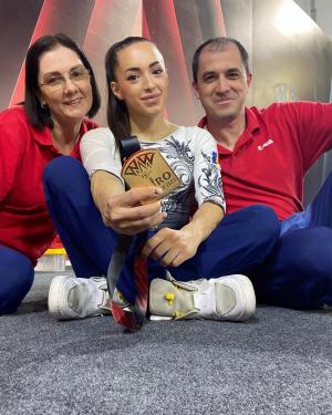 Larisa Iordache a câștigat medalia de aur la bârnă, la Cupa Mondială Challenge de la Cairo