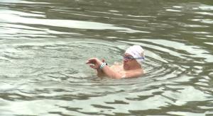 Avram Iancu țintește un nou record mondial: vrea să înoate 150 de kilometri fără oprire!