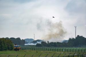 Un avion de vânătoare al armatei belgiene s-a prăbușit peste o clădire în Olanda. Pilotul s-a catapultat