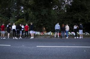 Un tânăr de 20 de ani şi-a condus cei trei prieteni spre moarte, după ce s-a urcat la volan beat, gonind cu aproape 200 km/h, în Marea Britanie