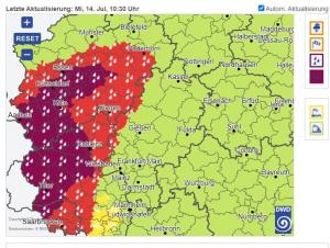 Europa, lovită de fenomene meteo extreme. Cod violet în Germania, grindină cât mărul în Italia - VIDEO