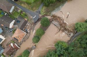 Inundațiile secolului: 80 de morți și 1300 de dispăruți în Germania, 11 morți în Belgia. Autoritățile dau vina pe schimbările climatice