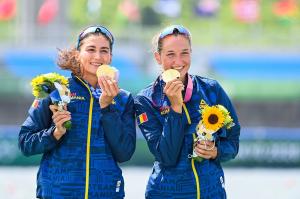 Ancuţa Bodnar şi Simona Radiş, aur la Jocurile Olimpice de la Tokyo. Fetele au câștigat proba de dublu vâsle, după o cursă fenomenală