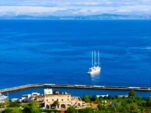 GALERIE FOTO. Insula Capri, o destinaţie perfectă de vacanţă pentru vara anului 2021