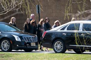 Mărturia unei mame a cărei fiică a murit înjunghiată de 120 de ori, după ce s-a urcat în maşina unui bărbat, crezând că e şofer de Uber, în SUA: "Este un monstru!"