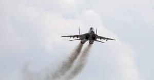 Autorităţile din Ucraina au ridicat un MiG-29 pentru a escorta un avion de mici dimensiuni venit din România. Echipajul, suspectat de contrabandă
