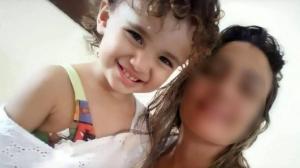 O fetiță de doi ani a murit electrocutată de un încărcător de telefon, în Brazilia. ”Acum ești un îngeraș cu aripi mici. Ai grijă de mămica ta de sus!”