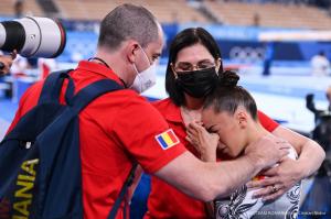Larisa Iordache, lacrimi amare după ce a ratat finala olimpică la bârnă: "Nu vom înțelege niciodată de ce drumul pe care ni-l alegem este atât de dur cu noi"