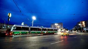 Noile tramvaie din Iași, în valoare de 33 milioane €, nu pot fi folosite din cauza peroanelor mult prea înalte