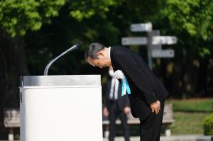 Japonia comemorează 76 de ani de la explozia bombei de la Hiroshima. Comitetul Olimpic refuză organizarea unui moment de reculegere