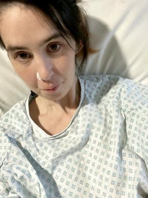 O mamă diagnosticată cu cancer a decis să-şi amputeze piciorul pentru a salva viaţa copilului nenăscut, în Anglia: „Aş mai putea trăi câteva luni ori câţiva ani. Nu contează"
