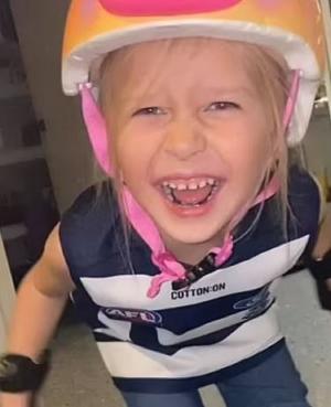 Fetiţă de 6 ani, ucisă tragic după ce un ATV Buggy în care se afla alături de alţi şase copii s-a răsturnat, în Australia. Mama, în lacrimi: „Casa e pustie fără ea. Vreau dreptate”