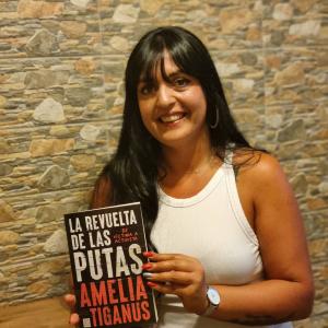 "Să fii prostituată este ca o închisoare cu gratii invizibile". Amelia Ţigănuş, o fată din Galaţi, vândută pentru 300 de euro unui "peşte" în Spania