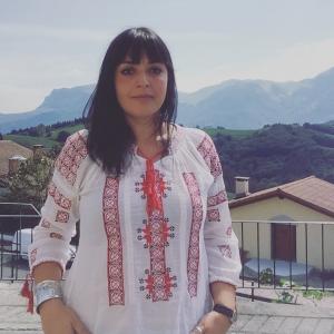 "Să fii prostituată este ca o închisoare cu gratii invizibile". Amelia Ţigănuş, o fată din Galaţi, vândută pentru 300 de euro unui "peşte" în Spania