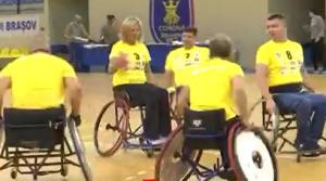 Veronica a vrut să depăşească barierele imposibilului: A înfiinţat o echipă de handbal pentru cei aflaţi în scaunul cu rotile