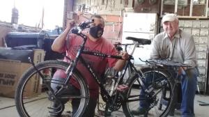 Tată a doi copii, lovit de fulger la doar o zi după ce pornise într-o călătorie pe bicicletă prin Argentina. Plănuise traseul timp de 9 ani