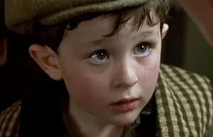 Copilul care a jucat în Titanic rolul unui băieţel irlandez încă primeşte bani, la 25 de ani de la lansarea filmului