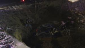 Doi fraţi au murit, după ce maşina în care se aflau a fost lovită de tren în Bistriţa-Năsăud. Mai aveau 5 km până acasă