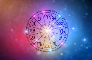 Horoscop 2 octombrie 2022. Zodia care primeşte o vizită neaşteptată. Mare grijă la persoanele care vă consumă energia