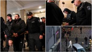 Trei moldoveni şi doi kurzi sirieni, puşi sub acuzare de Bulgaria în cazul exploziei de la Istanbul. Sunt acuzaţi de acte teroriste şi trafic de persoane