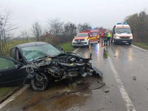 Bărbat de 68 de ani, mort nevinovat în Timiș, după ce un șofer a intrat pe contrasens și l-a lovit în plin