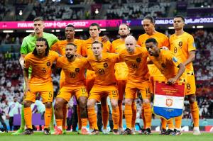 Olanda - Qatar 2-0, la Cupa Mondială din Qatar. Ţările de Jos au câştigat Grupa A şi s-au calificat în optimile de finală