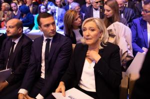 Marine Le Pen a fost înlocuită din fruntea principalului partid de extremă-dreaptă din Franţa. Cine este Jordan Bardella, noul lider