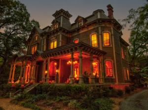 Casa în care a copilărit Vecna din serialul "Stranger Things", scoasă la vânzare pentru 1,5 milioane de dolari