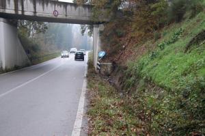 Două cupluri au sfârșit într-un accident înfiorător, pe un drum din Italia. Alți patru tineri au murit în același loc, în urmă cu 23 de ani