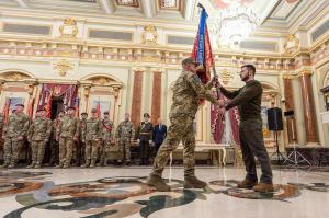 Zelenski i-a premiat pe militarii ucraineni. "De opt ani şi 286 de zile, armata apără frumoasa noastră ţară de agresiunea rusească"