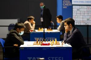 „Şah-mat” pentru Magnus Carlsen. Campionul mondial la șah a fost învins de un indian de 16 ani